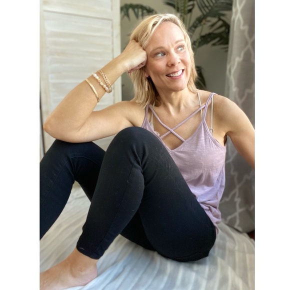 LAST! Victoria Skinny Black Jeans - Picture 9 of 10